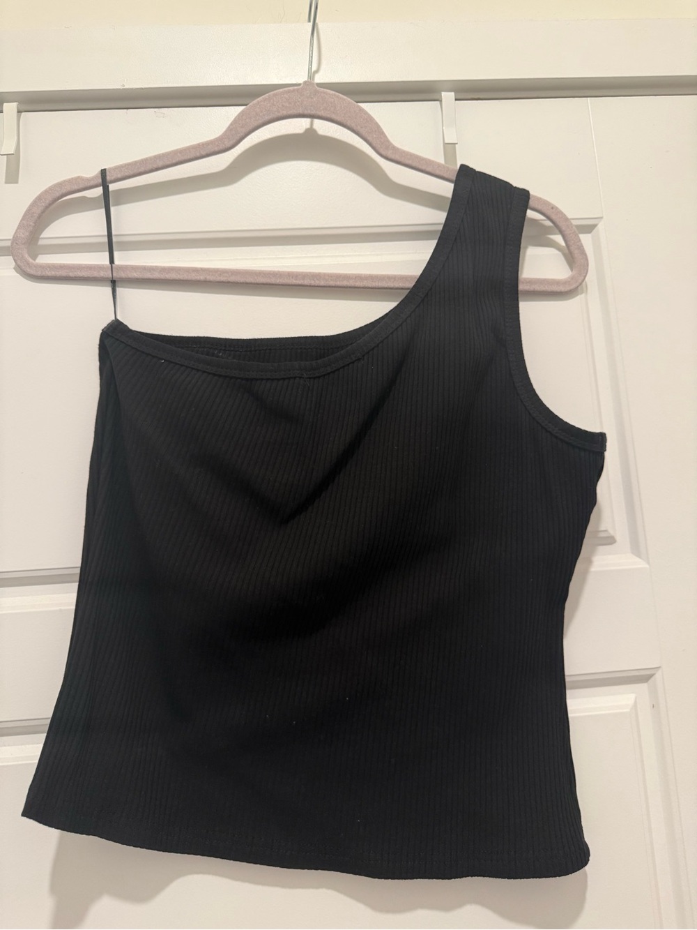 SHEIN Black Ribbed One-Shoulder Tank